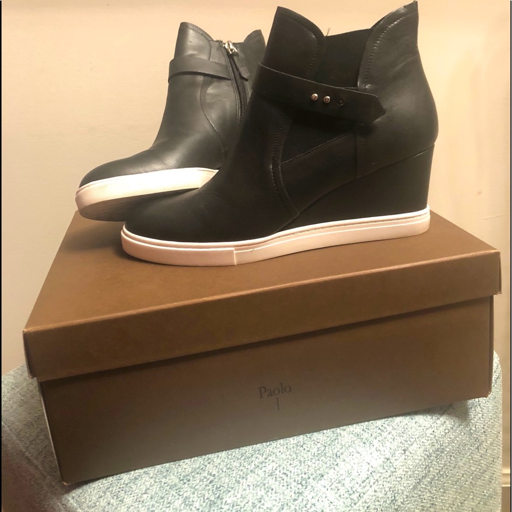 Paolo leather wedge
